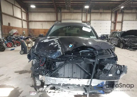 2021 BMW X7 xDrive40I z USA, uszkodzony, nr VIN 5UXCW2C01M9F19564